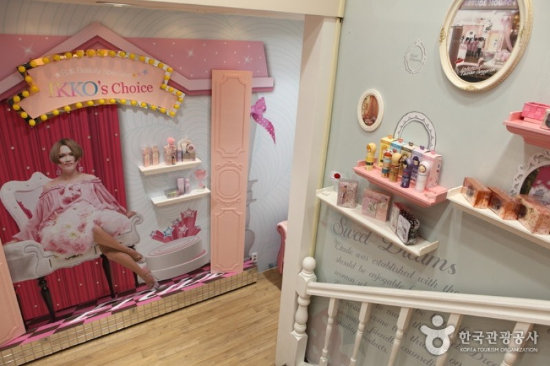 ETUDE HOUSE 明洞1號店 (3/13)