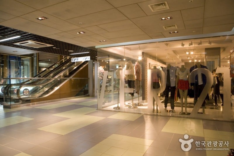 M Plaza  (14/17)