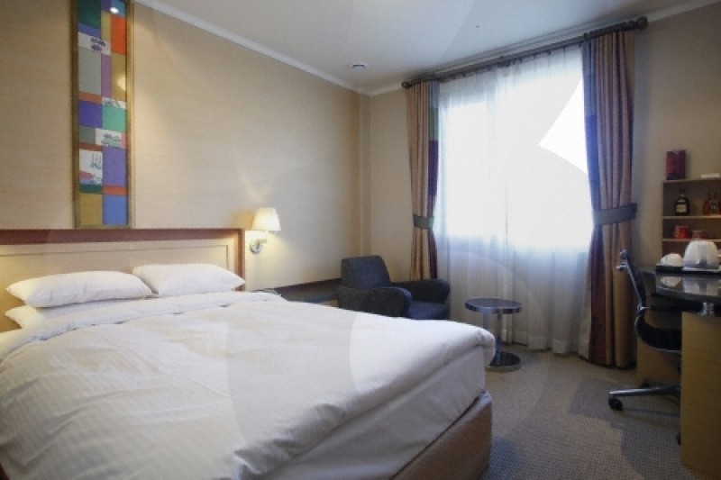 Hotel Sunshine  (4/16)