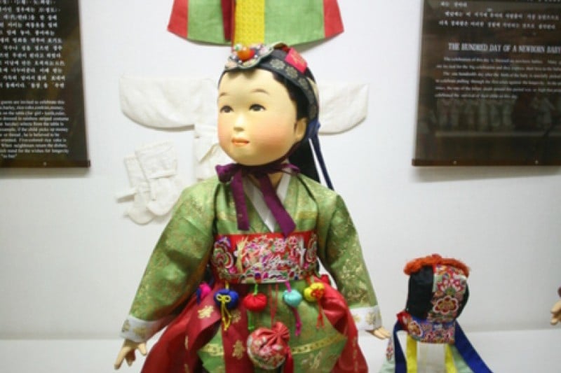 Lee Rhee Za 韓服展示館 (4/13)
