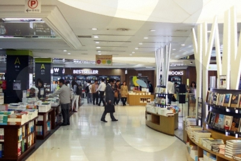 永豐文庫鍾路店 (1/24)