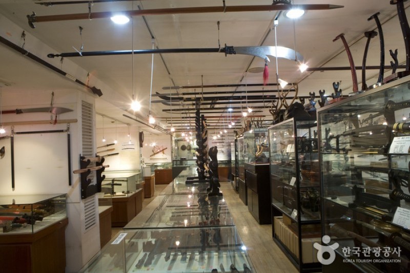 刀劍展示館  (5/14)