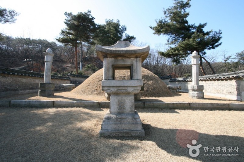 首爾貞陵 [UNESCO世界文化遺產]