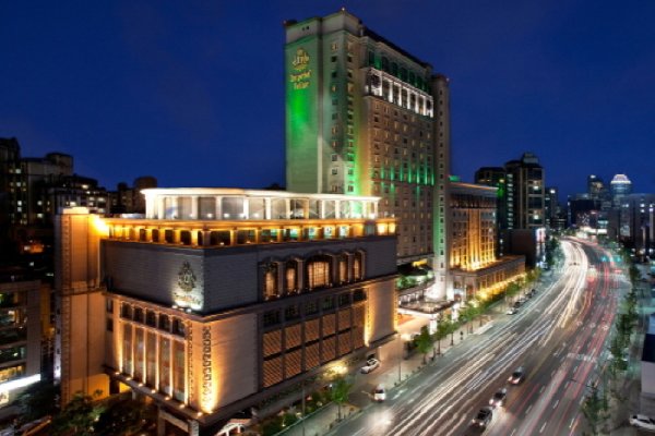Imperial Palace飯店