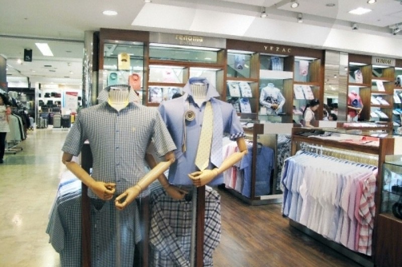 樂天百貨公司蘆原店  (3/8)