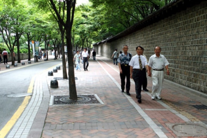 德壽宮石牆路 (2/5)