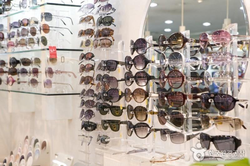 Eyedaq眼鏡明洞店 (3/9)