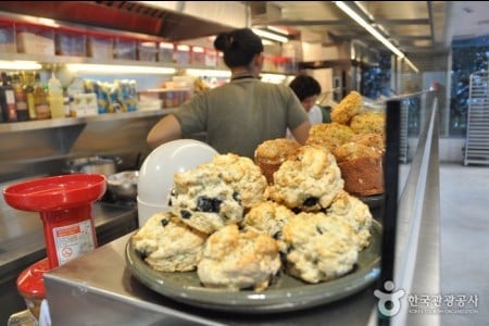 Rose Bakery 