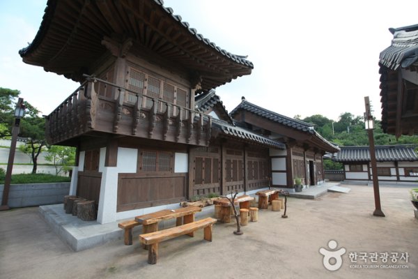 首爾南山國樂堂