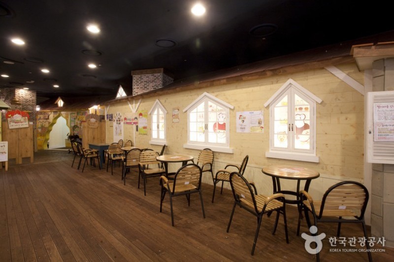 草莓妹 Dalki(Strawberry /  Kids Cafe) (3/12)
