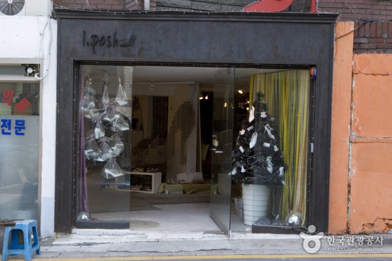 I.POSH (1/1)