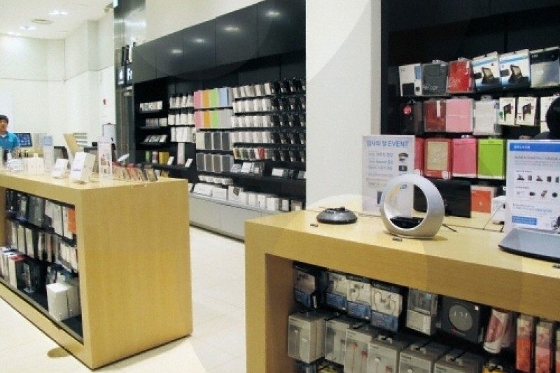 Frisbee 建大店 (1/9)