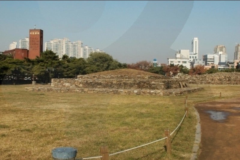 首爾石村洞古墳群 (17/18)