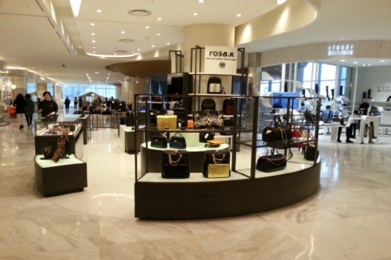 rosa.K樂天百貨AVENUEL世界大廈店 (1/8)