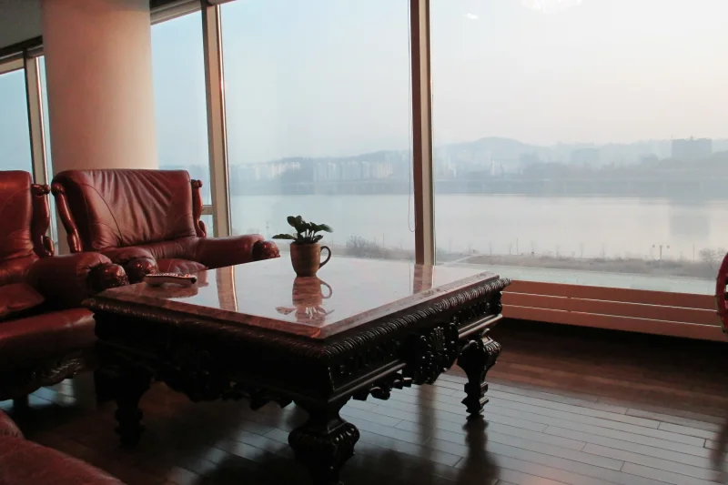 Han River View House  (1/12)