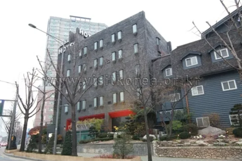 俊熙賓汽車旅館[優秀住宿設施] 준희빈호텔[우수숙박시설 굿스테이] (14/15)