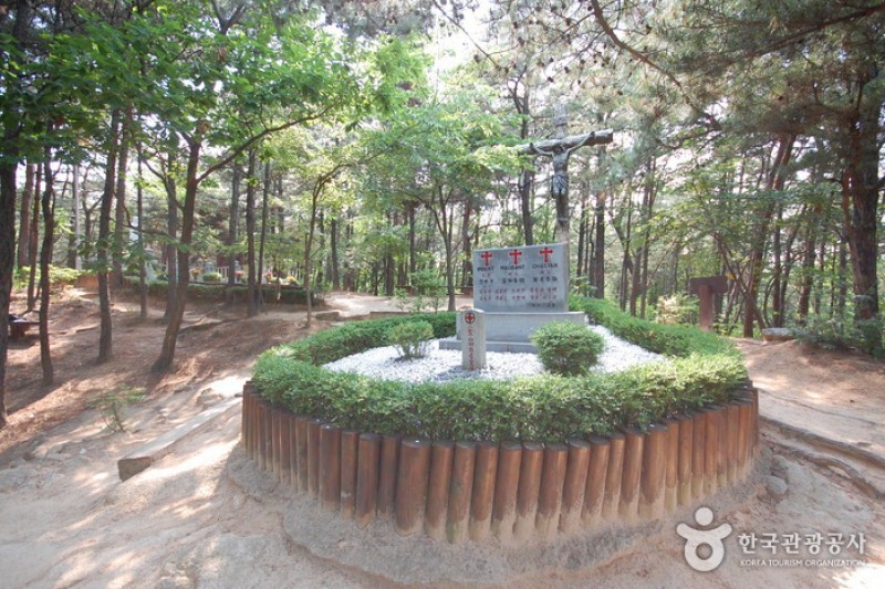 三聖山聖地