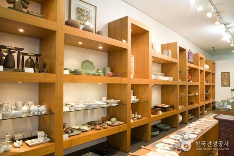 韓國工藝文化振興院 工藝名品販賣館  (3/13)