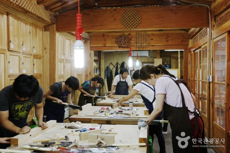 誠心藝工院 (1/7)