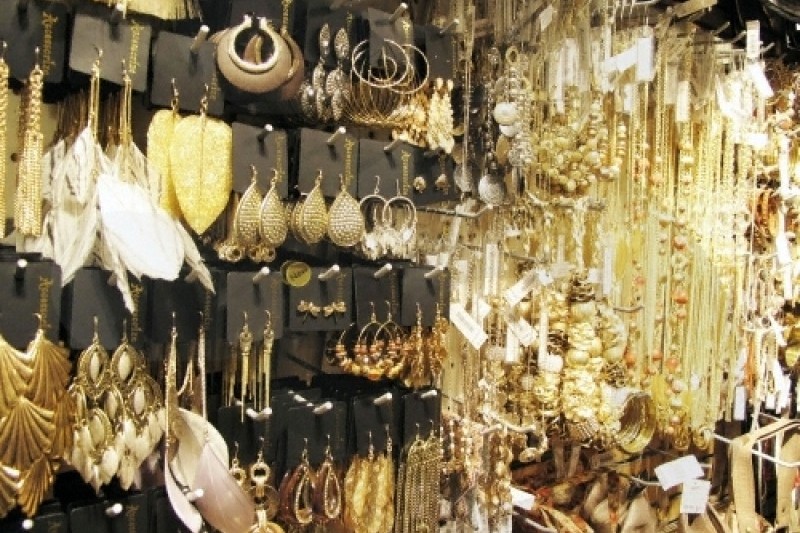 Accessorize (明洞店) (1/8)