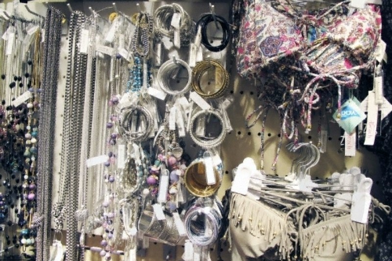 Accessorize (明洞店) (4/8)