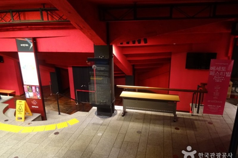 南山藝術中心 (4/4)