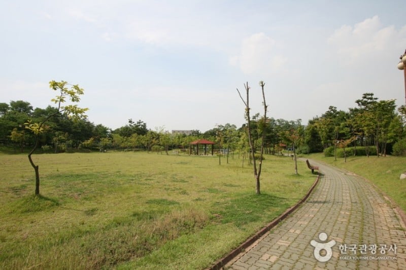 蒙馬特公園(몽마르뜨공원) (1/6)