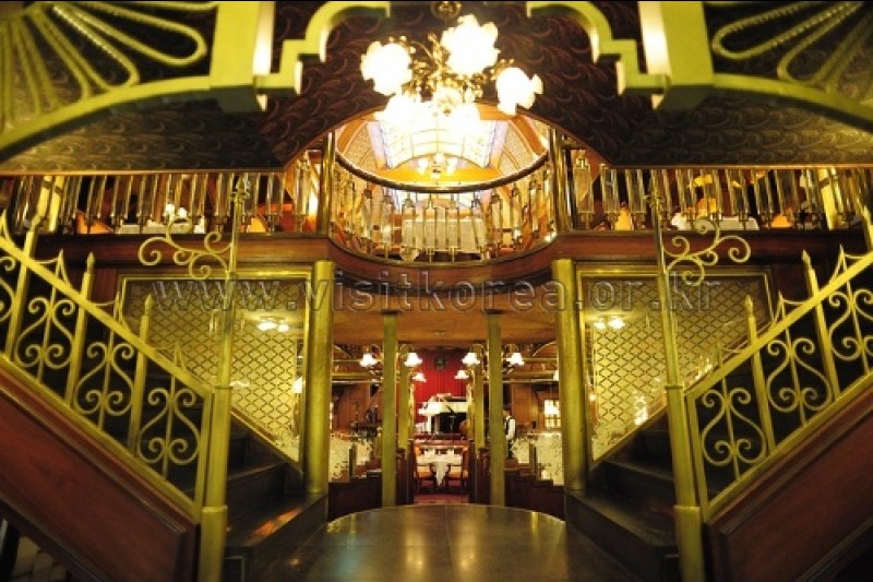 LA-SCALA (1/17)