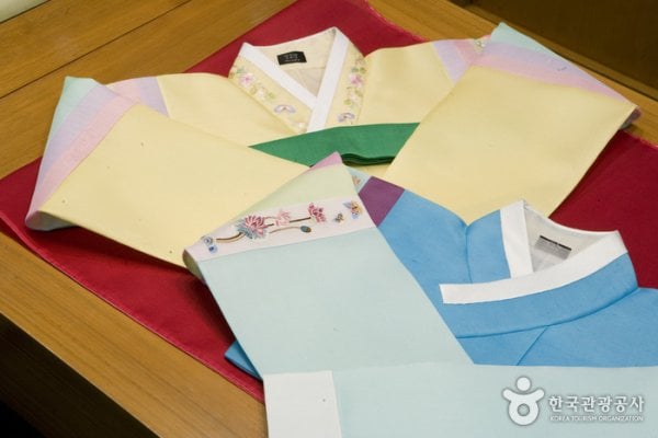 韓順禮韓服