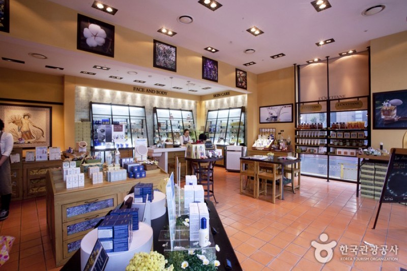 歐舒丹 Loccitane  (3/10)