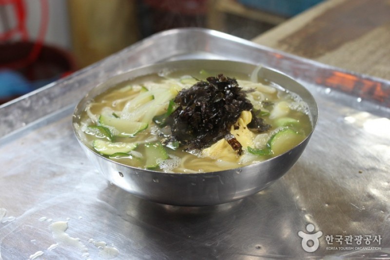 現代刀削麵