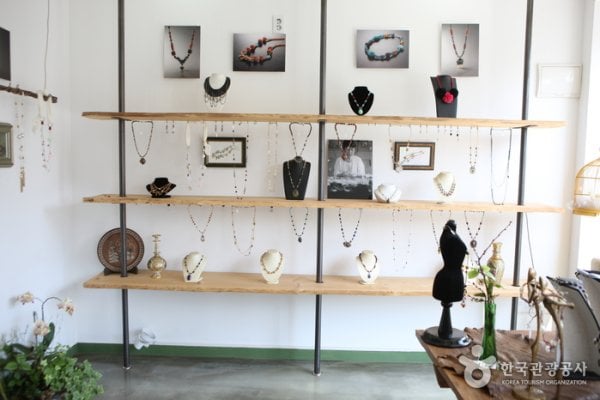Art Shop茂