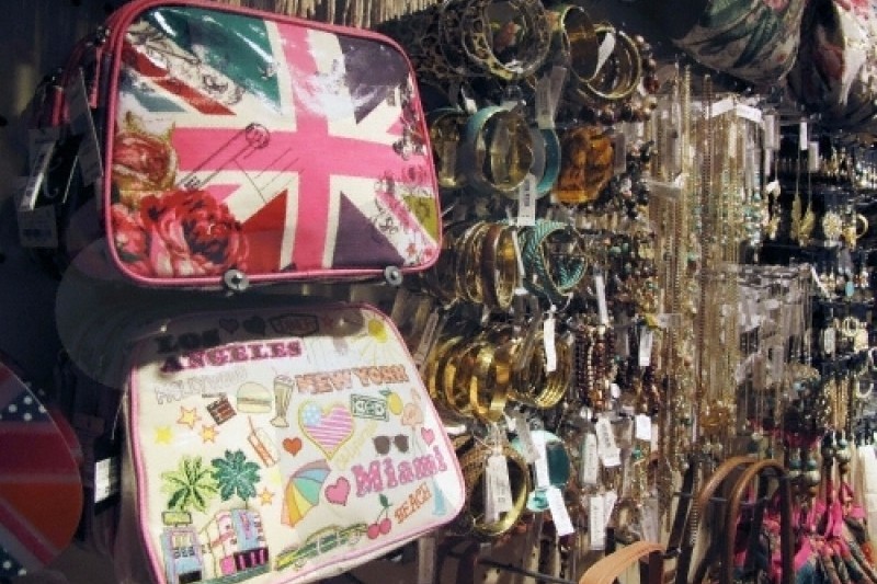 Accessorize 羅德奧店 (6/8)