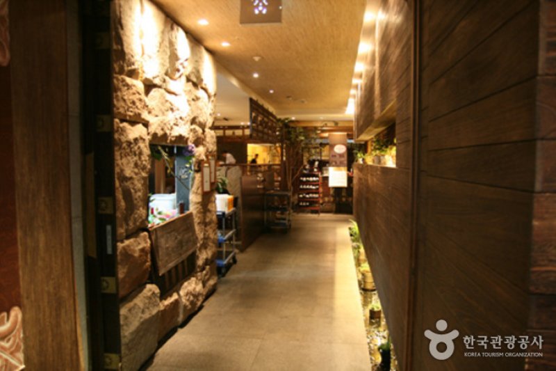 羌羌水越來 瑞草店(강강술래 서초점)