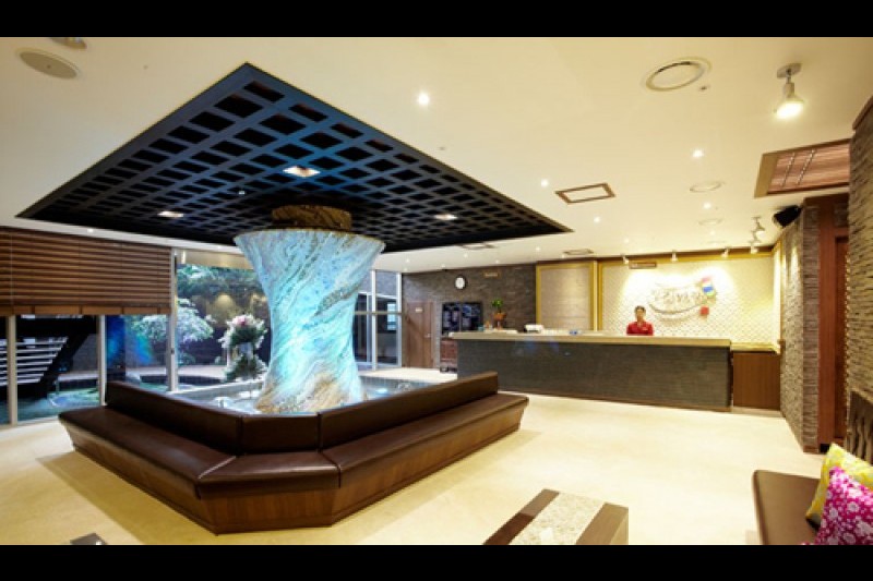 JINJINBARA汝矣島店 (3/3)
