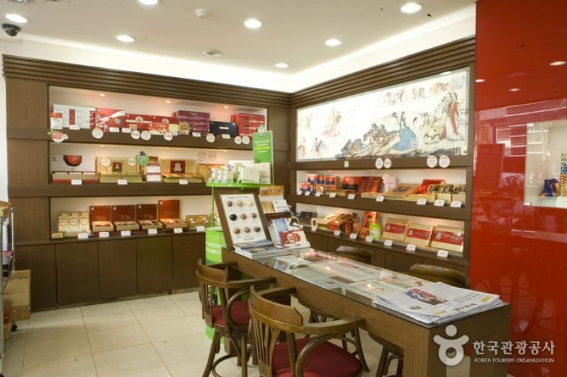 正官庄紅蔘梨泰院店  (1/10)