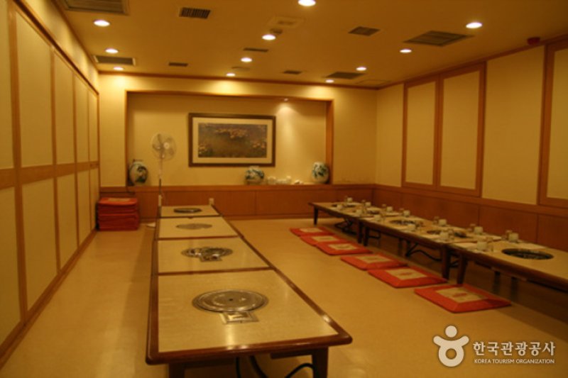 草牛村 (2/13)