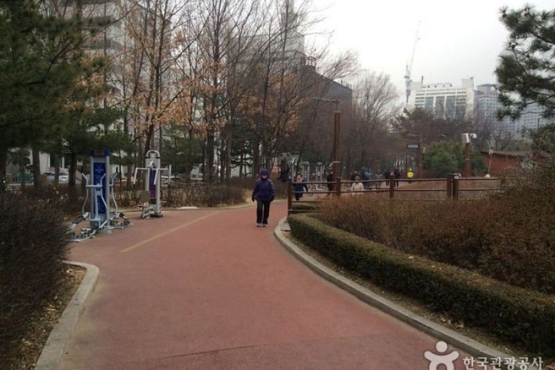 千戶公園 (2/4)