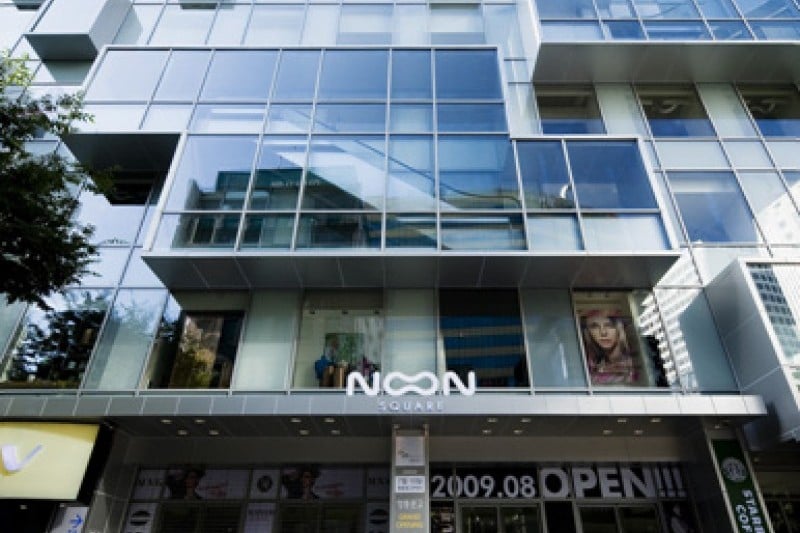 明洞 NOON SQUARE (2/9)