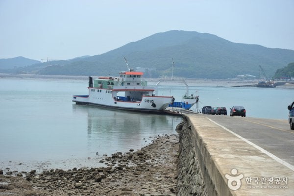 蠶津島