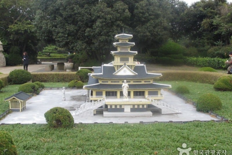 小人國主題樂園