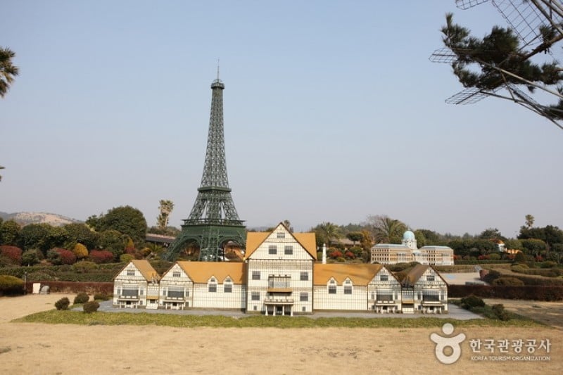 小人國主題樂園