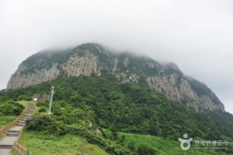 山房山