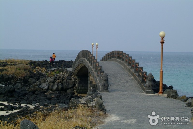咸德犀牛峰海邊 (1/23)