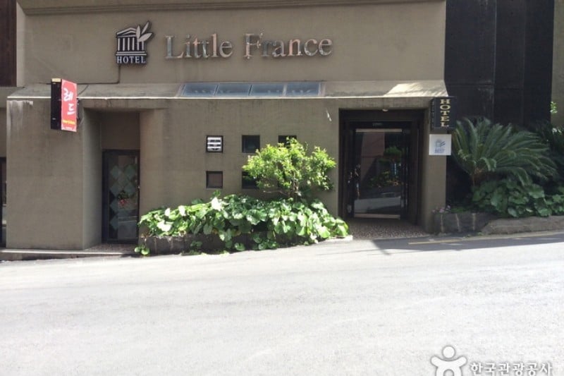 小法國飯店 (1/5)