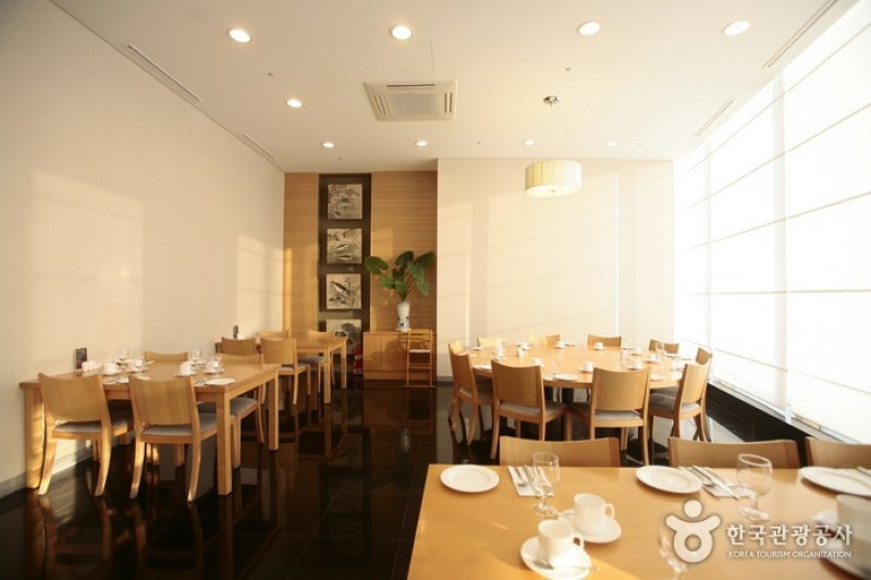 西歸浦KAL飯店 (2/4)