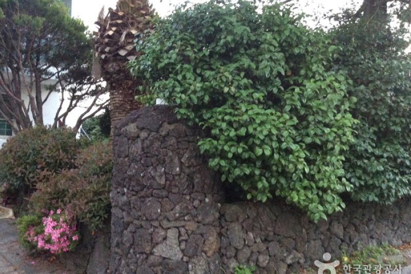 哈日拉渡假民宿