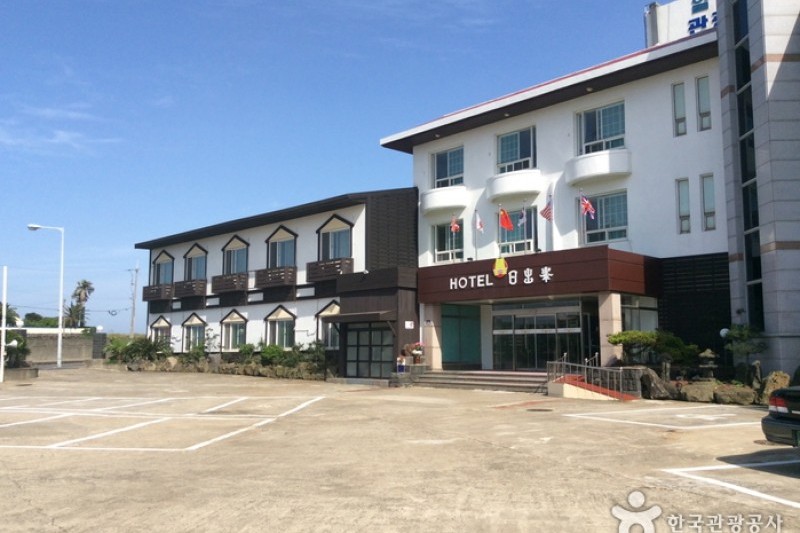 日出峰觀光飯店