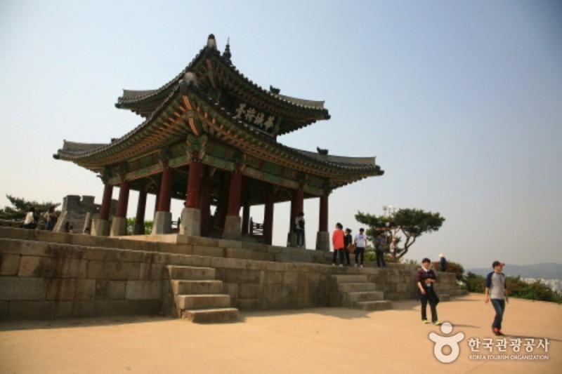 水原華城[UNESCO世界文化遺產] (1/4)