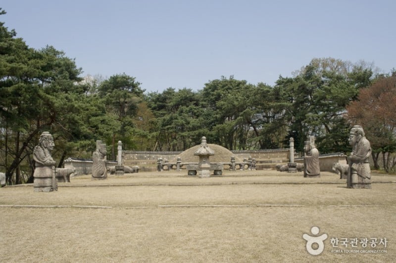 高陽西三陵 [UNESCO世界文化遺產] (16/21)